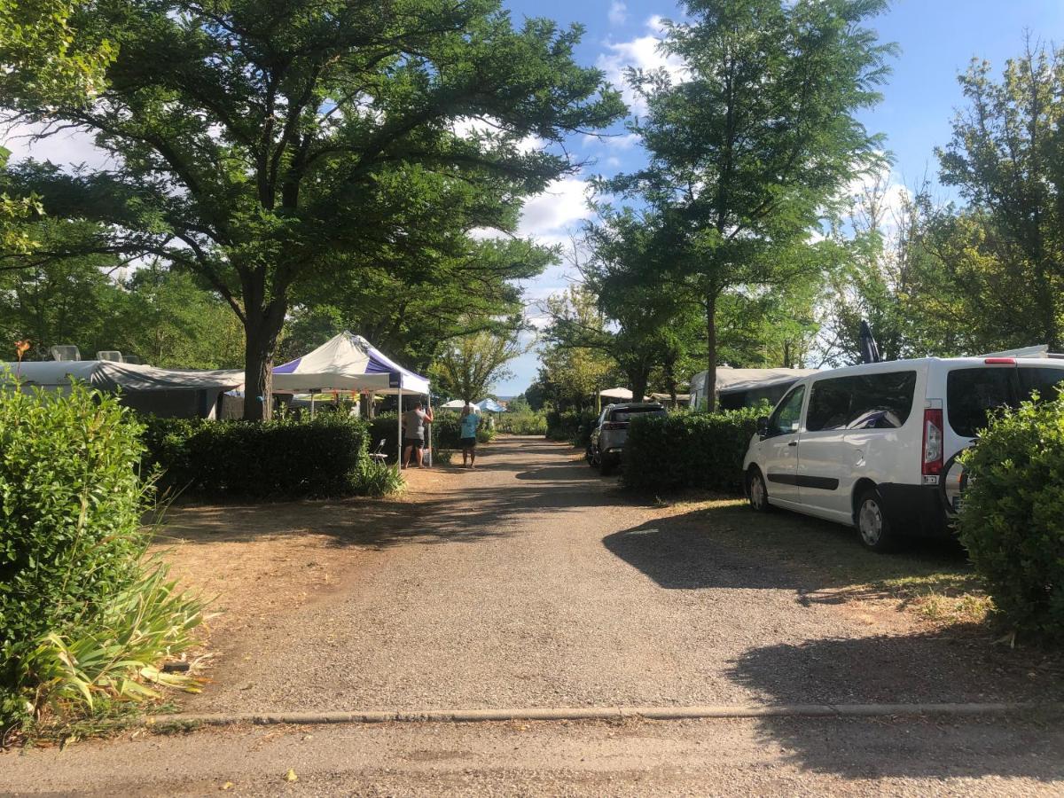 Camping Paradis Family Les Rives De L'Herault Gignac  Bagian luar foto