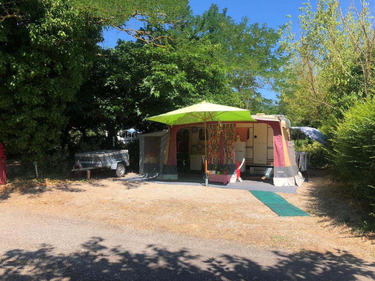 Camping Paradis Family Les Rives De L'Herault Gignac  Bagian luar foto