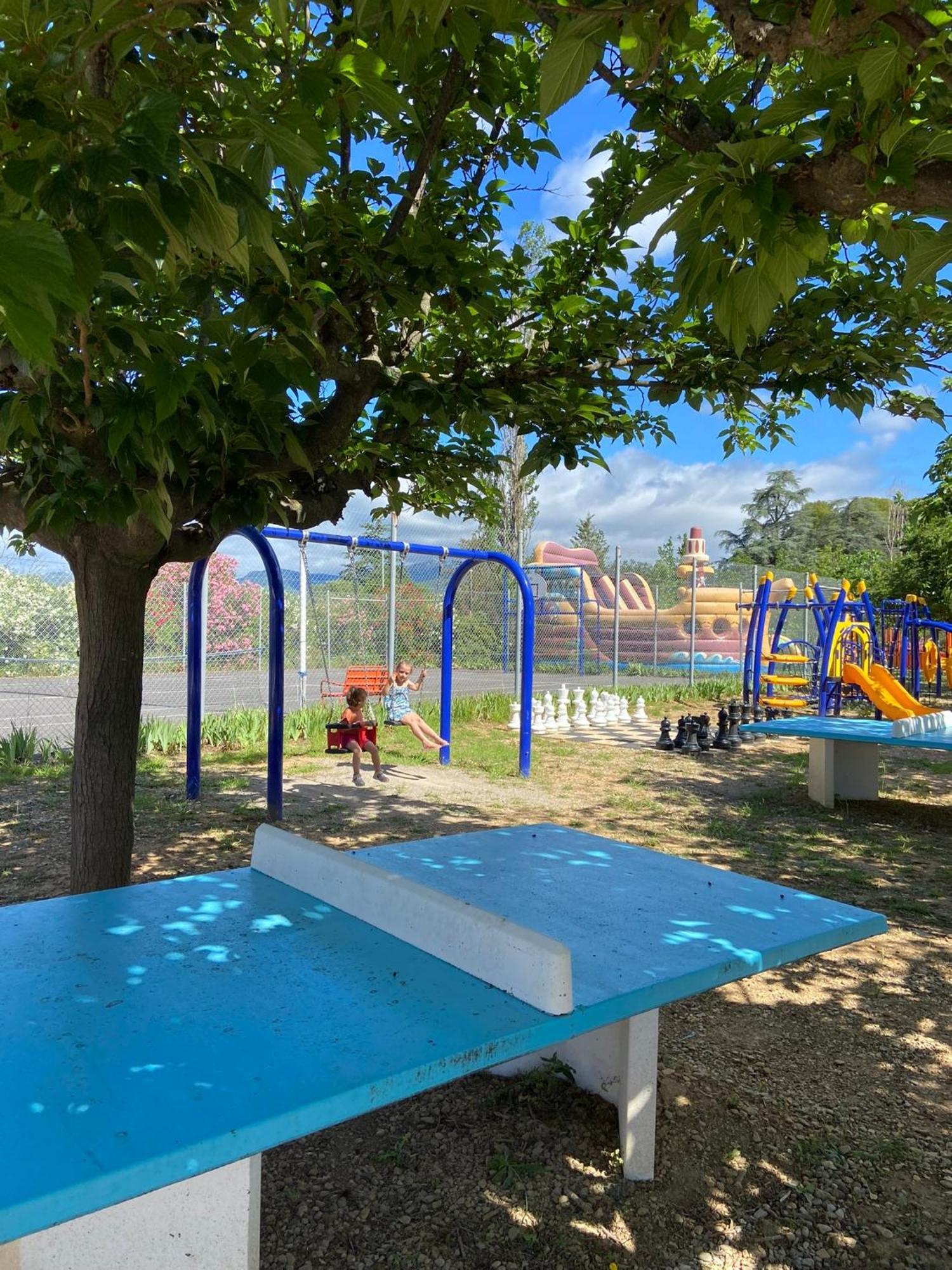 Camping Paradis Family Les Rives De L'Herault Gignac  Bagian luar foto