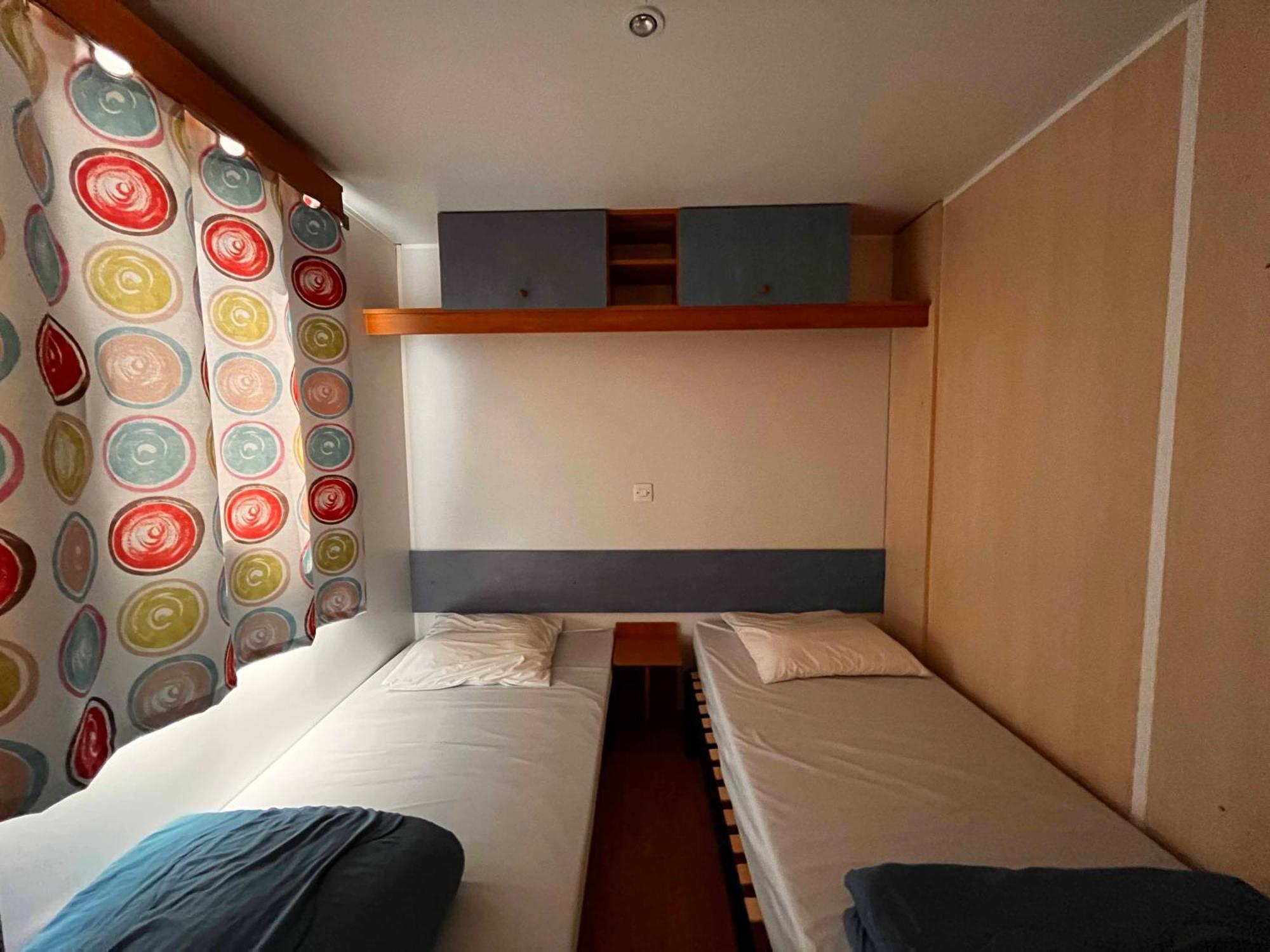 Camping Paradis Family Les Rives De L'Herault Gignac  Ruang foto